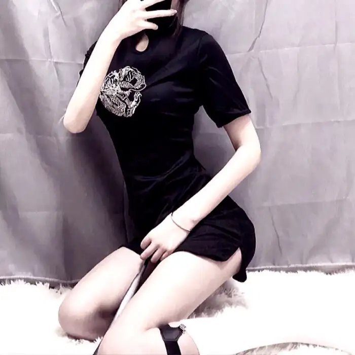 兄弟会大屠杀:三小派对